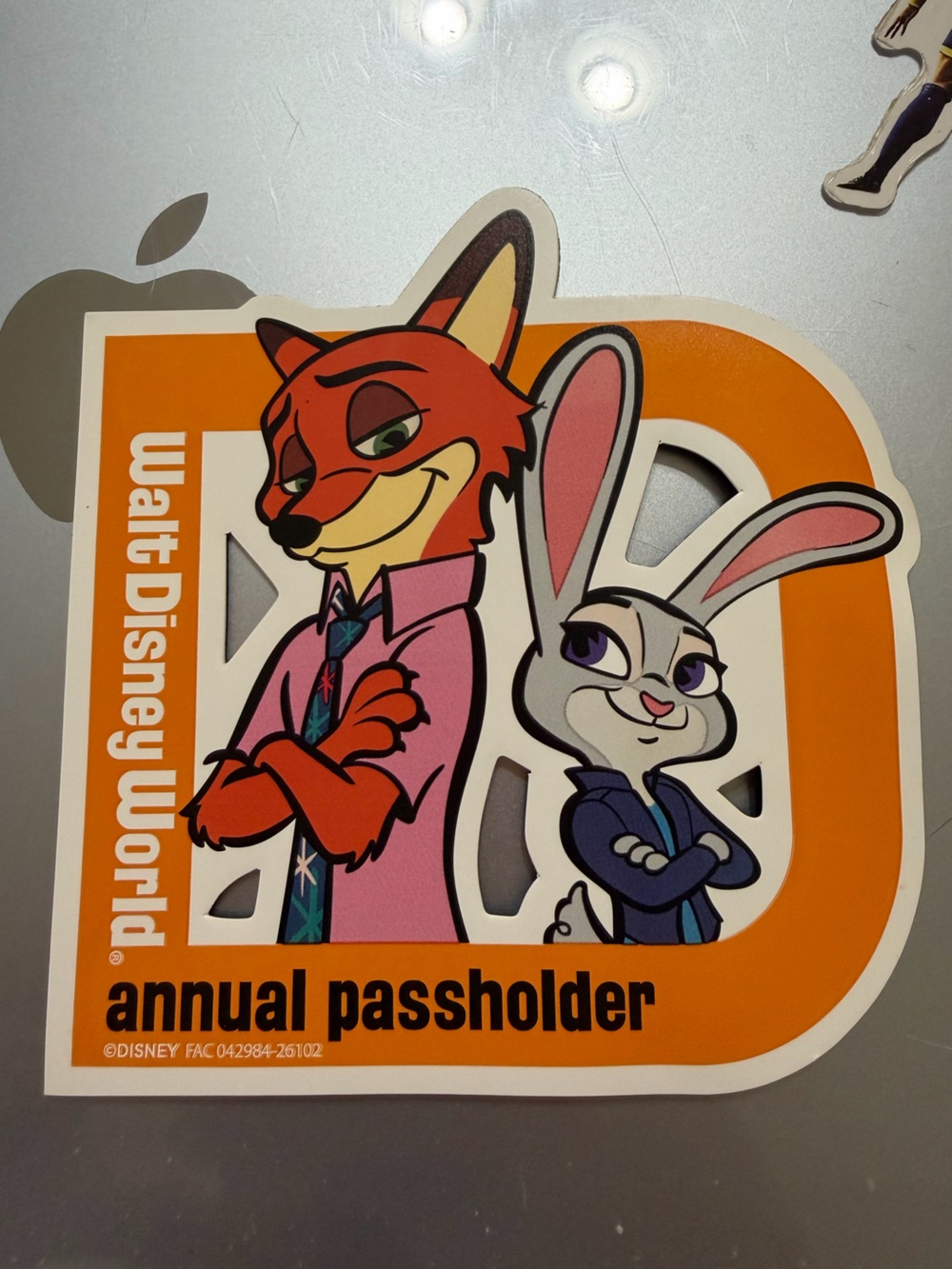 Disney Annual Passholder Zootopia (MAGNET)